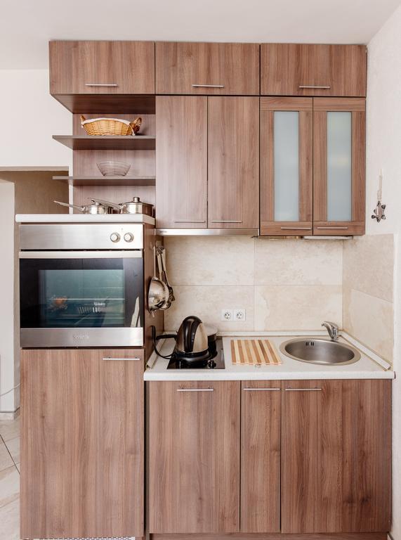 Celine'S Place By The Sea Kotor Bagian luar foto